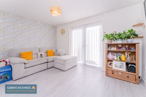 Sitting Room- click for photo gallery